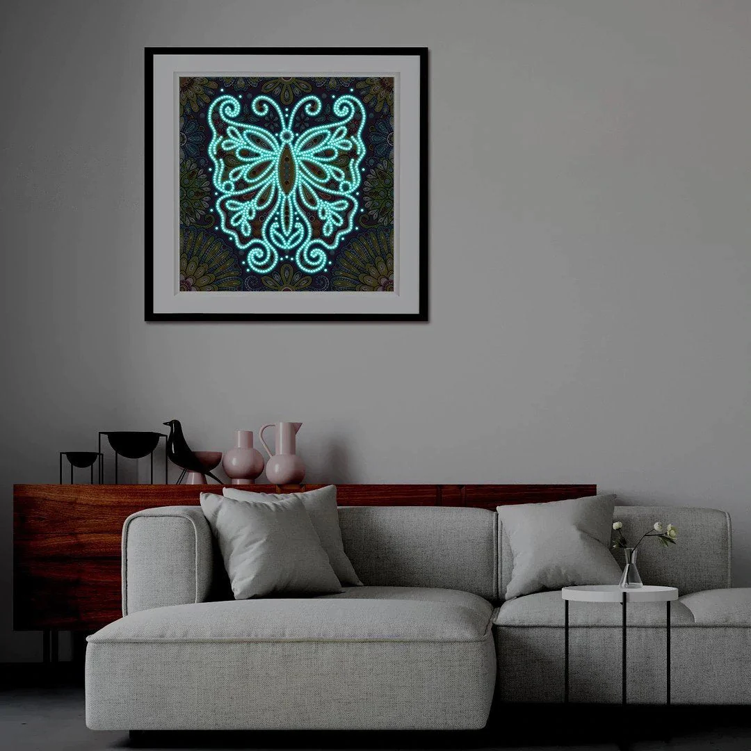 Artistic butterfly Luminous Night Glow Painting - Image 2