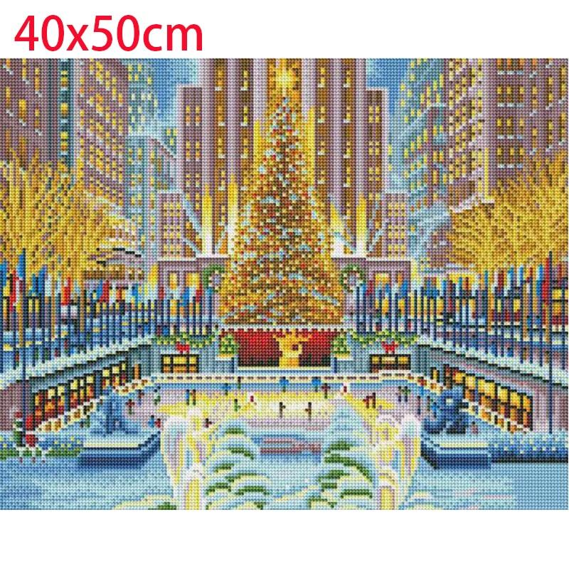 Christmas Tree LED Diamond Painting
