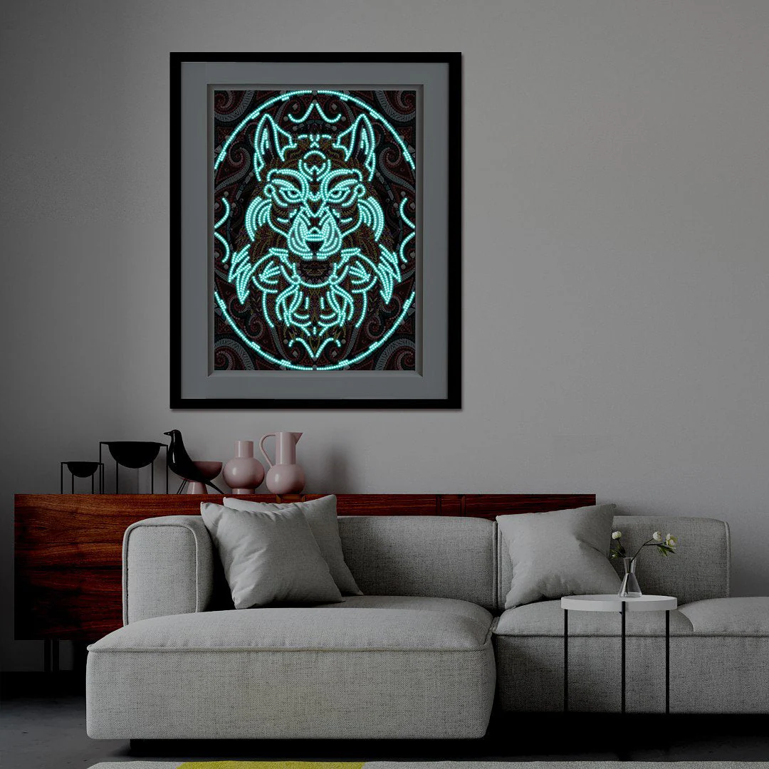 Luminous Alpha Wolf Special Diamond Painting - Image 2