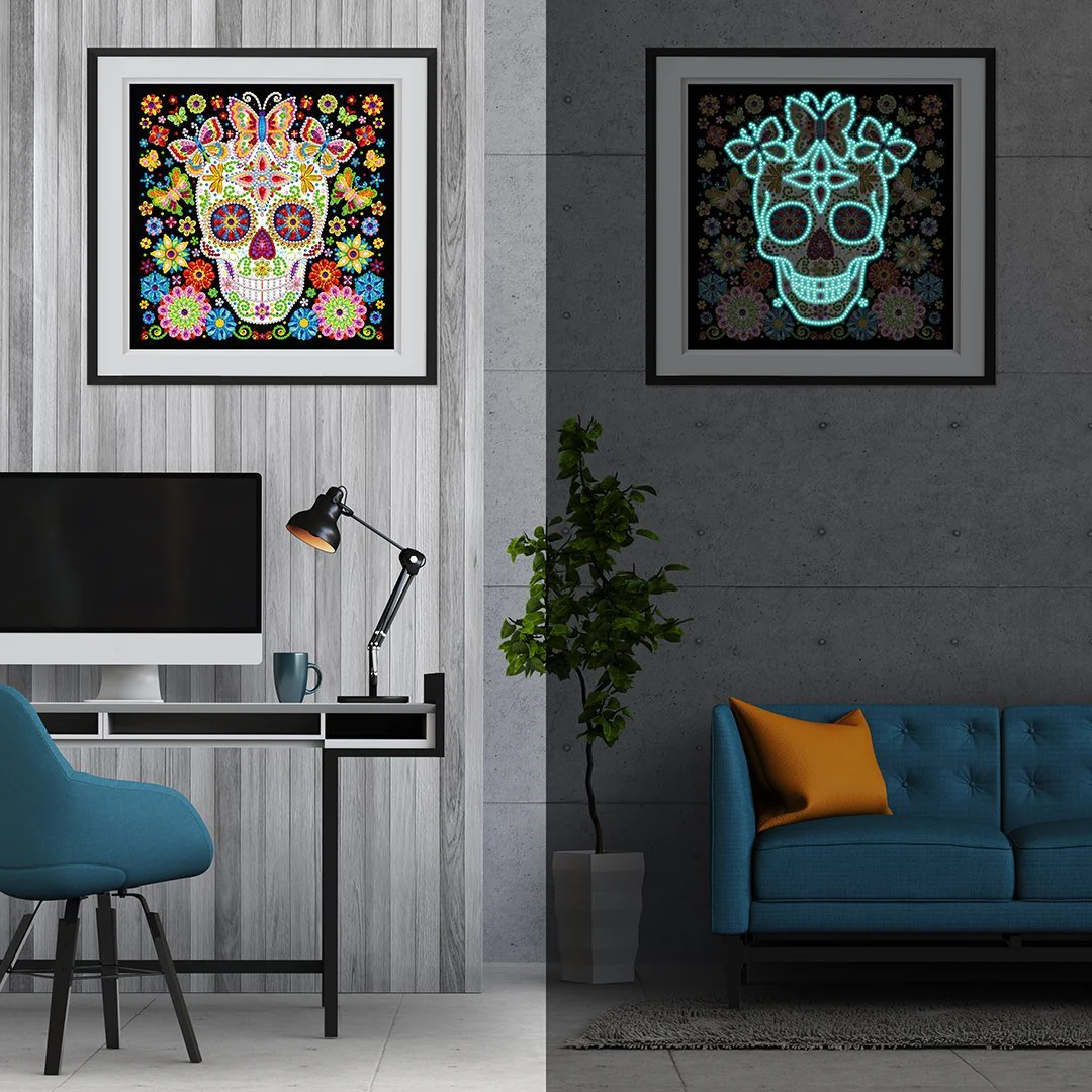 The Skull - Glow in the dark Diamond Painting